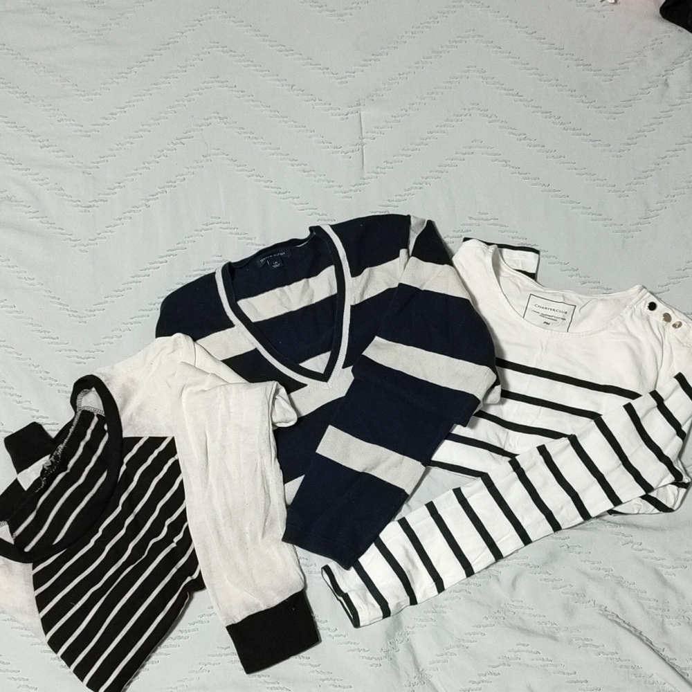 Long sleeve shirts set of 3
